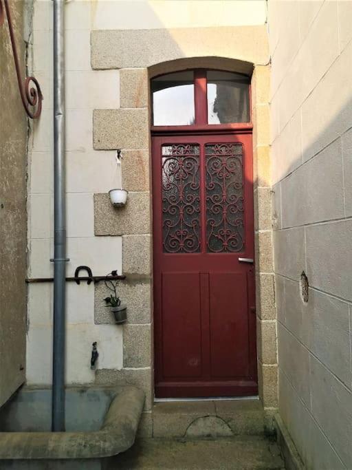 Grande Maison De Ville Entre Terre Et Mer Malestroit Bagian luar foto